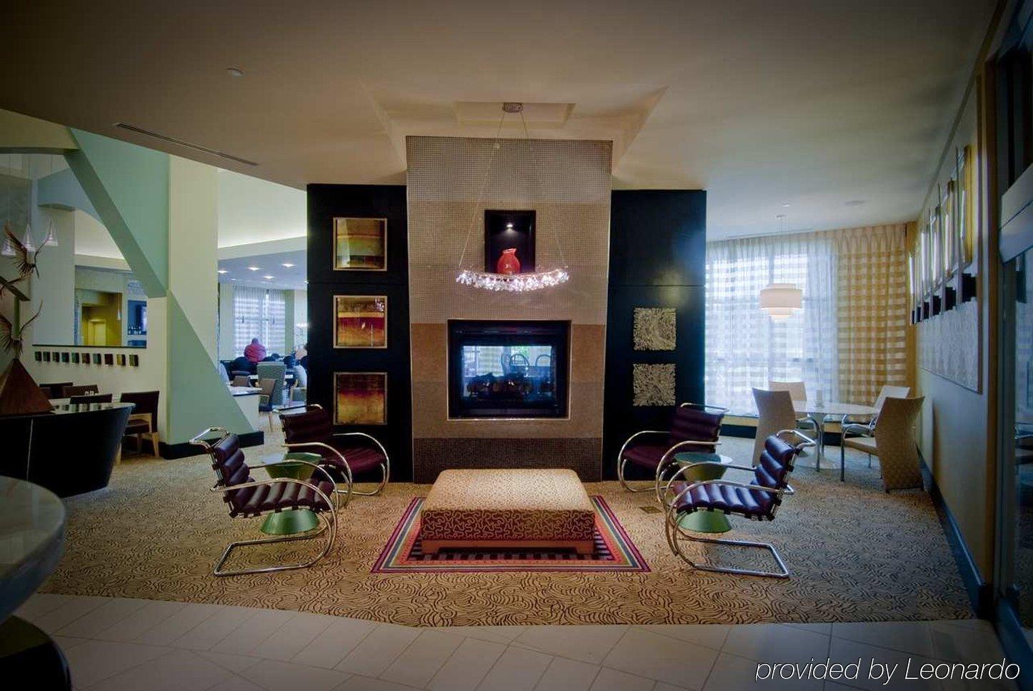 Hilton Garden Inn Rockville - Gaithersburg Interior photo