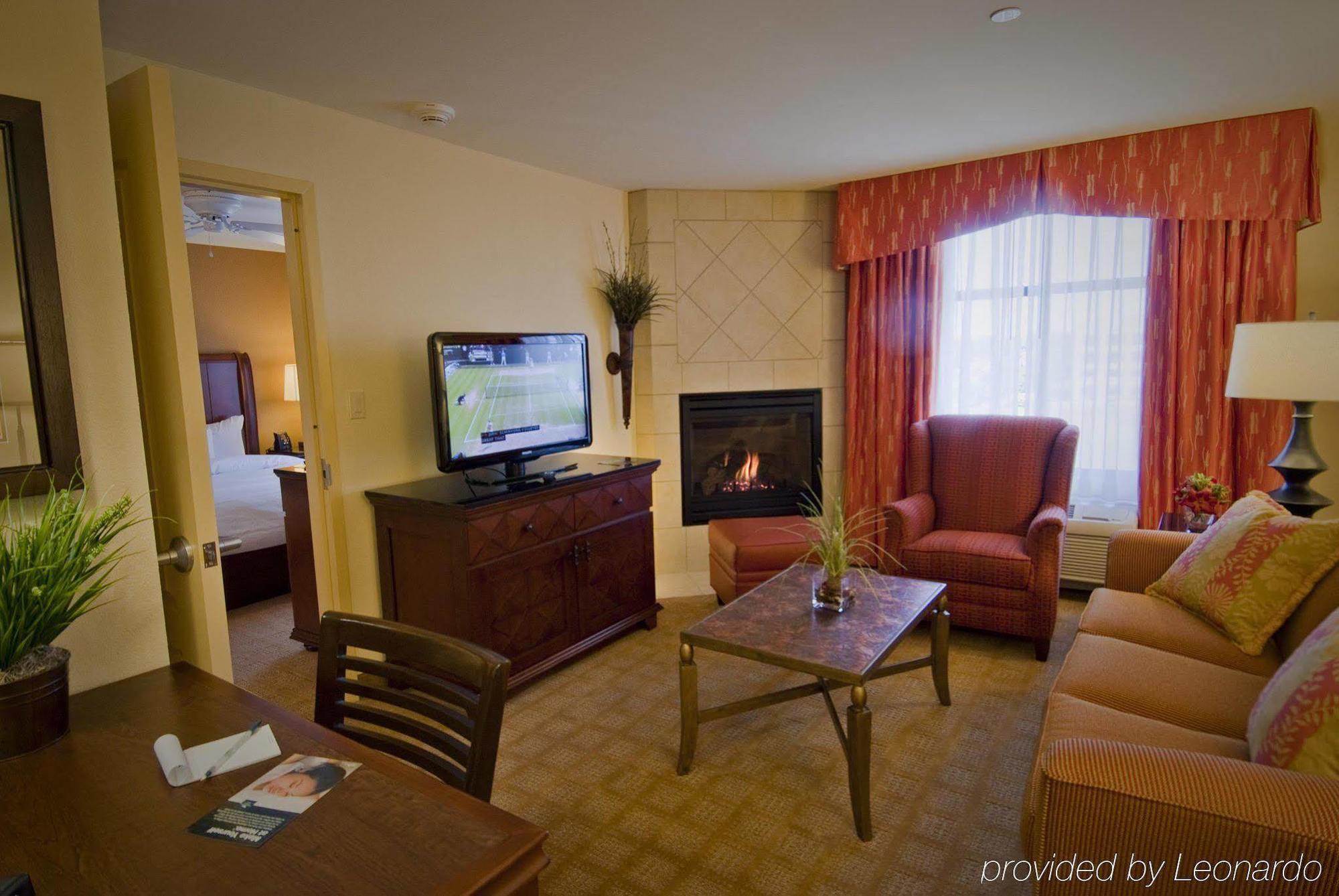 Hilton Garden Inn Rockville - Gaithersburg Exterior photo